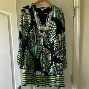 Crown & Ivy Graphic Bell Sleeve Midi Dress Blue and Green